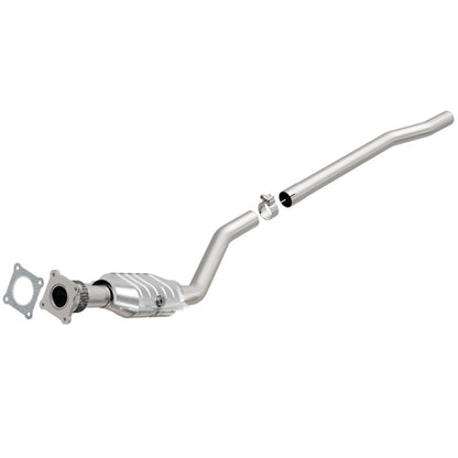 MagnaFlow Direct Fit Catalytic Converter 01-04 Dodge Caravan 2.4L