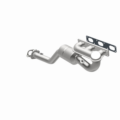 MagnaFlow Direct Fit Catalytic Converter BMW 5 99-00 Front