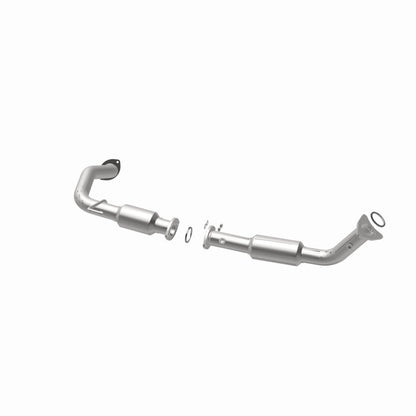MagnaFlow 08-17 Toyota Sequoia 5.7L CARB Compliant Direct-Fit Catalytic Converter