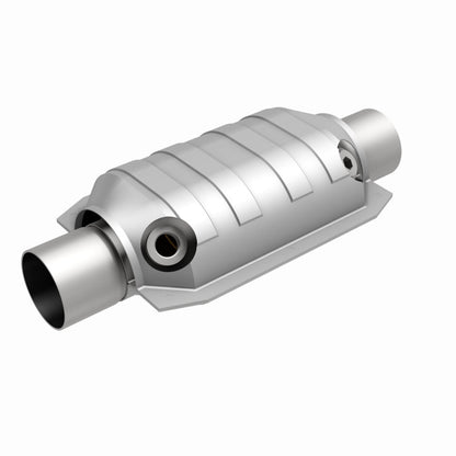 MagnaFlow Universal Catalytic Converter 2.5 W/Dual O2 Boss