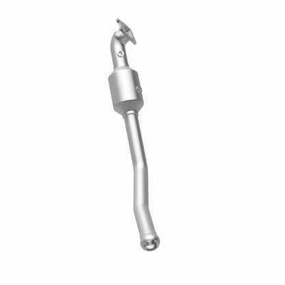 MagnaFlow 13-15 Dodge Durango V6 3.6L OEM Grade / EPA Compliant Direct-Fit Catalytic Converter