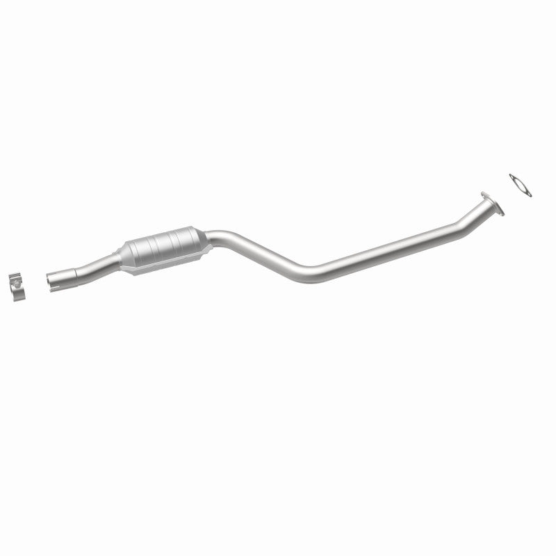 MagnaFlow Direct Fit Catalytic Converter 2006 BMW 530xi 3.0L OEM