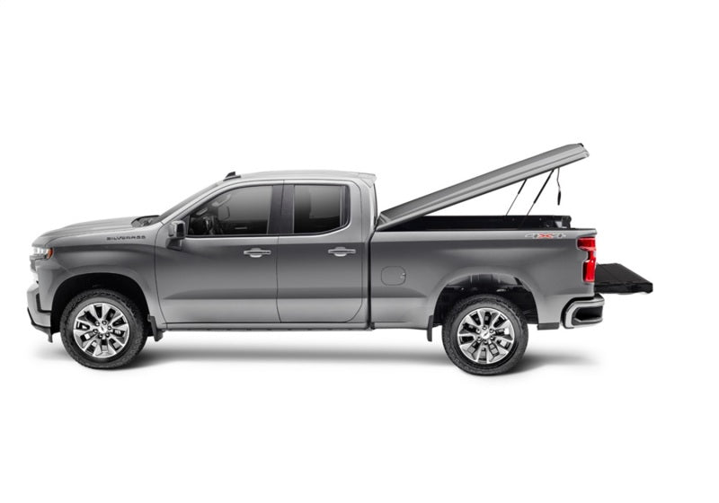 UnderCover 19-20 Chevy Silverado 1500 6.5ft Elite LX Bed Cover - Havana