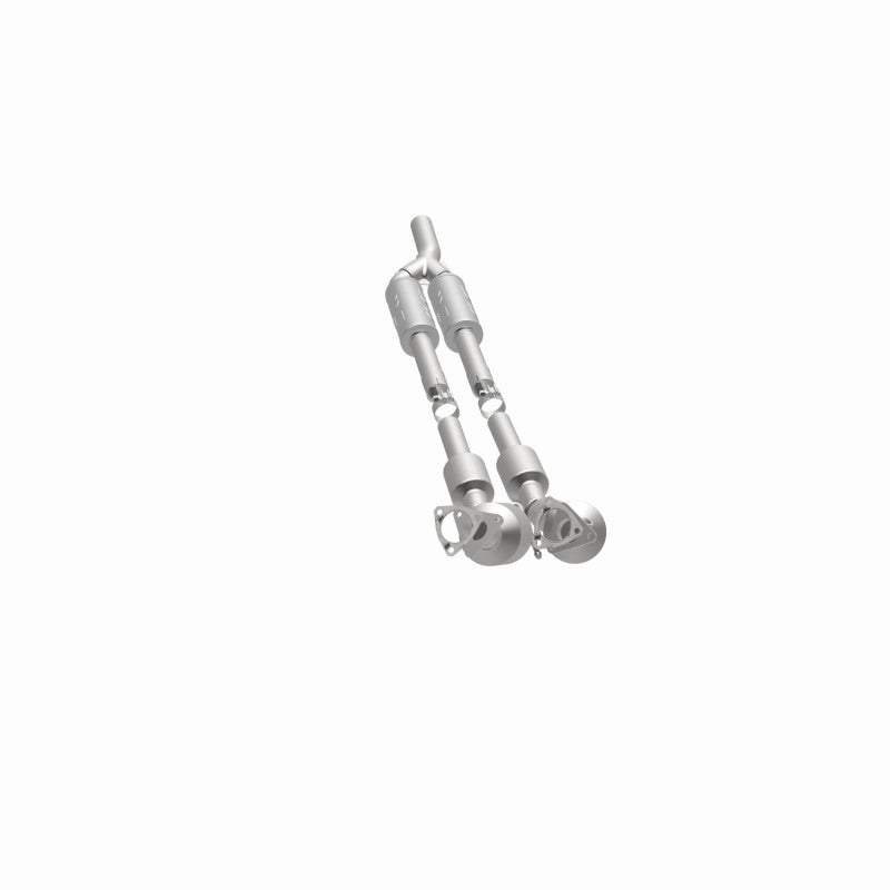 MagnaFlow Direct Fit Catalytic Converter 2012-2015 Passat (B7) 3.6L V6 OEM Grade