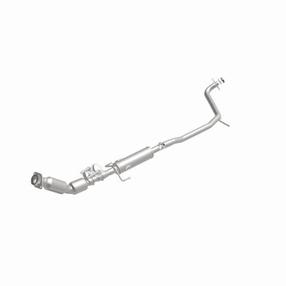 MagnaFlow Direct Fit Catalytic Converter 12-15 Toyota Prius Plug -In Underbody 1.8L