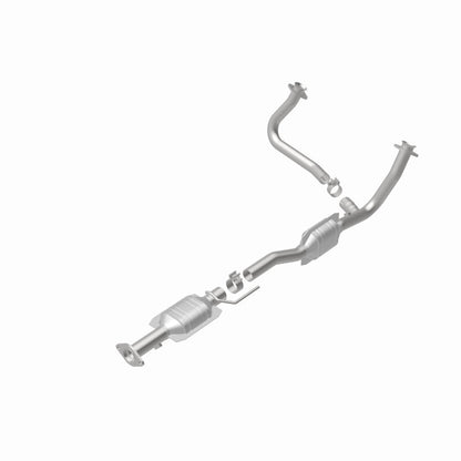 MagnaFlow Direct Fit Catalytic Converter 96-97 Ford Aerostar 4.0L