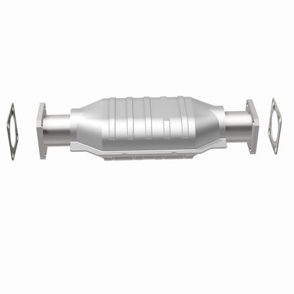MagnaFlow California Direct Fit Catalytic Conv 75-82 Chevrolet LUV 1.8L / 86-91 Isuzu Trooper 2.3L