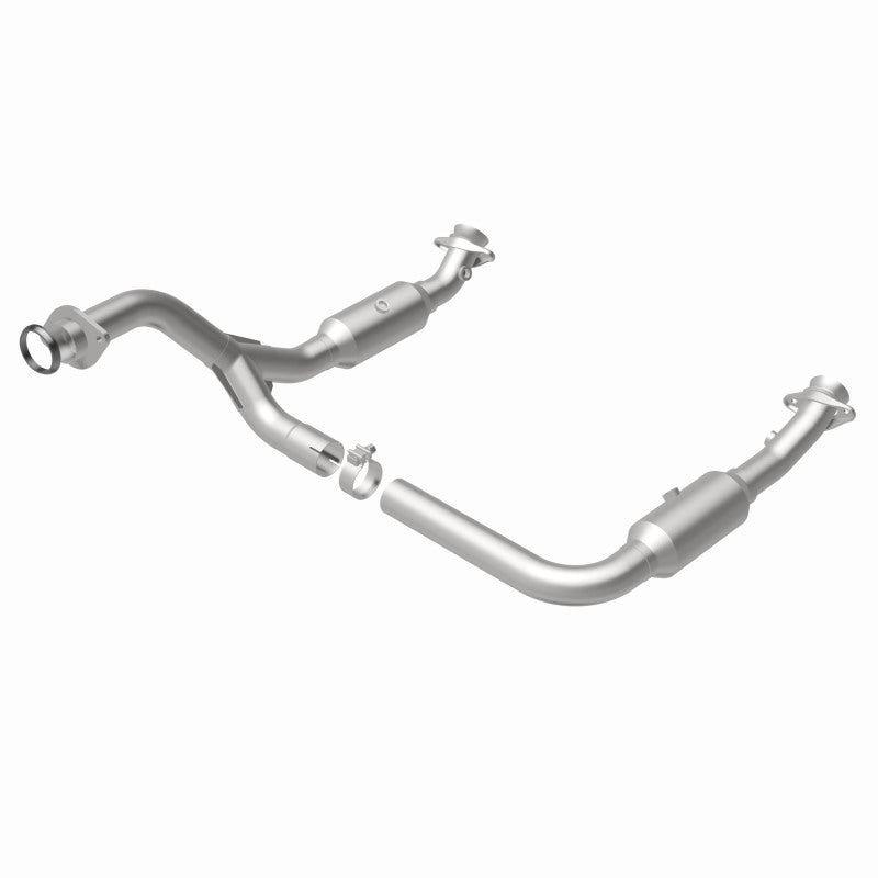 MagnaFlow DF Cat Conv 06-09 Ford Explorer/06-10 Mercury Mountaineer 4.6L Y-Pipe Assembly (49 State)