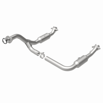 MagnaFlow DF Cat Conv 06-09 Ford Explorer/06-10 Mercury Mountaineer 4.6L Y-Pipe Assembly (49 State)