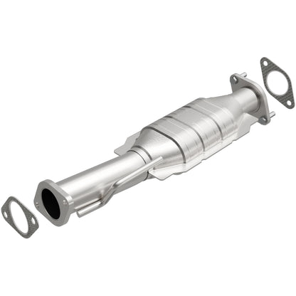 MagnaFlow Direct Fit Catalytic Converter 09-11 GMC Acadia 3.6L