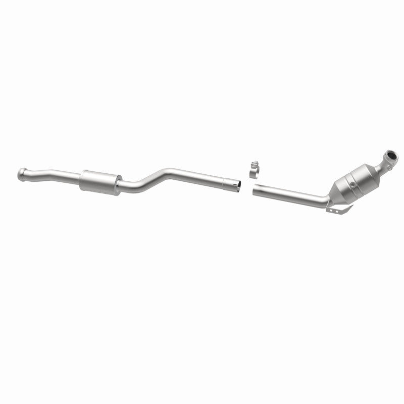 MagnaFlow Direct Fit Catalytic Converter 08-10 C300 3.0L D/S