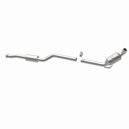 MagnaFlow Direct Fit Catalytic Converter 08-10 C300 3.0L D/S