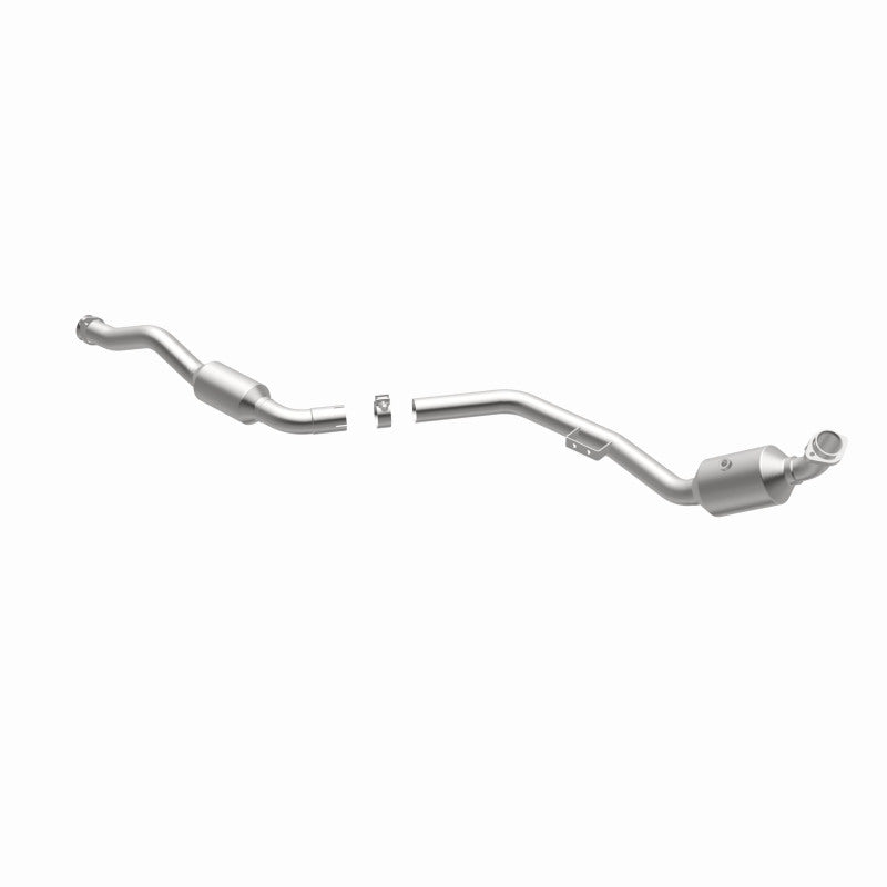 MagnaFlow Direct Fit Catalytic Converter 07-09 Mercedes E350 3.5L
