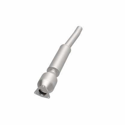 MagnaFlow Direct Fit Catalytic Converter 03-06 VW Phaeton 4.2L PS Rr