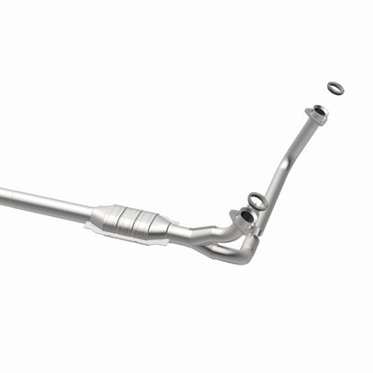 MagnaFlow Direct Fit Catalytic Converter Chevrolet/GMC 1500 1/2 Ton