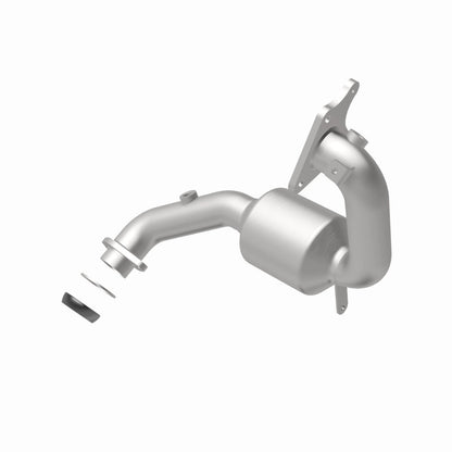 MagnaFlow Direct Fit Catalytic Converter 2015 Juke L4 1.6L OEM