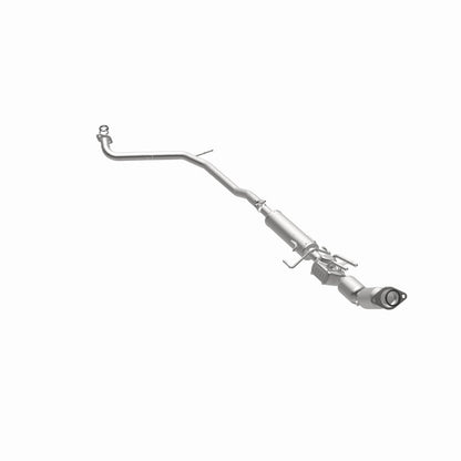 MagnaFlow Direct Fit Catalytic Converter 12-15 Toyota Prius Plug -In Underbody 1.8L