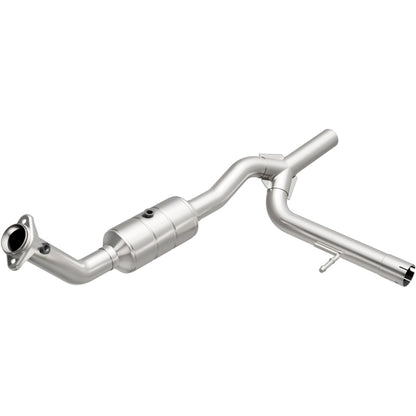 MagnaFlow Direct Fit Catalytic Converter F-150 04-06 8 4.6L