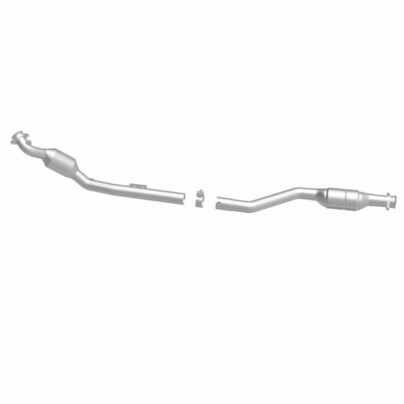 MagnaFlow Direct Fit Catalytic Converter 99-00 Mercedes E430 4.3L