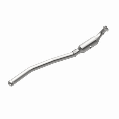 MagnaFlow Direct Fit Catalytic Converter 2007-2012 GL450 4.6 L Underbody