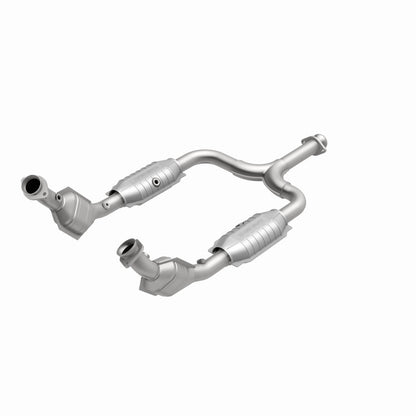 MagnaFlow Direct Fit Catalytic Converter 99-01 Ford Mustang 3.8L