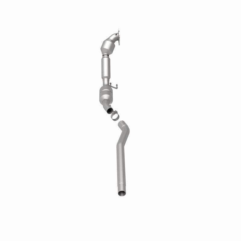 MagnaFlow Direct Fit Catalytic Converter 06-08 VW Passat 2.0L