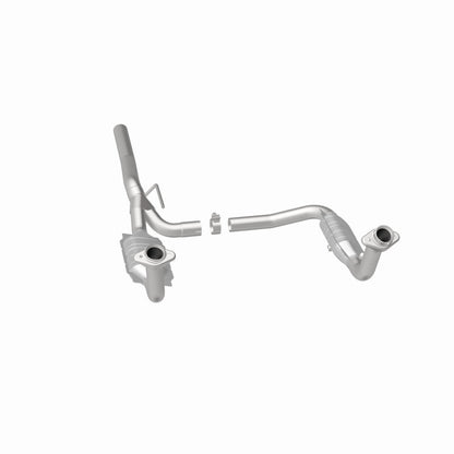 MagnaFlow Direct Fit Catalytic Converter 07-11 Dodge Nitro 4.0L