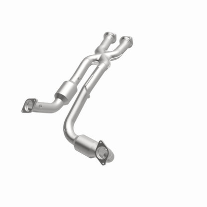 MagnaFlow Direct Fit Catalytic Converter Jeep Grand Cherokee SRT-8