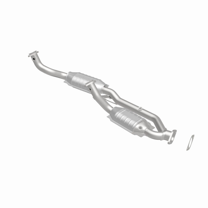 MagnaFlow Direct Fit Catalytic Converter 99-02 Windstar 3.8L