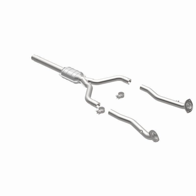MagnaFlow Direct Fit Catalytic Converter 96-97 Lexus LS400 4.0L rear