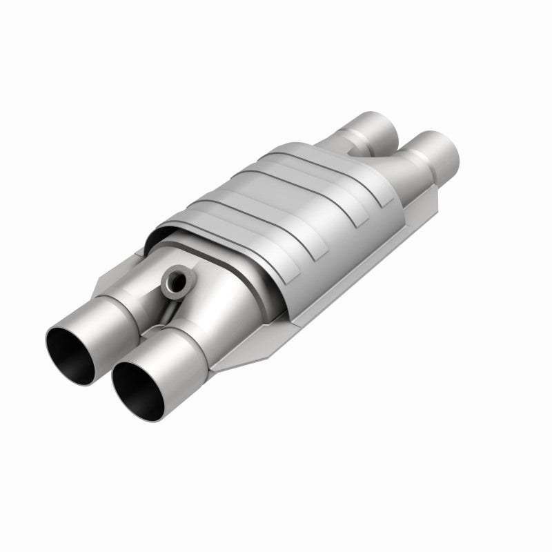 MagnaFlow Universal Catalytic Converter 2 D/D W/O2 Boss
