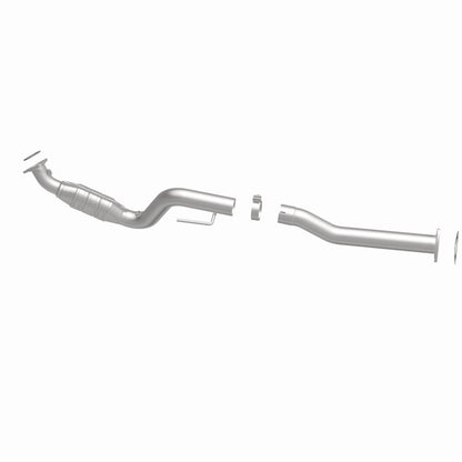 MagnaFlow Direct Fit Catalytic Converter 07-08 Express 2500 4.8L Passenger Side