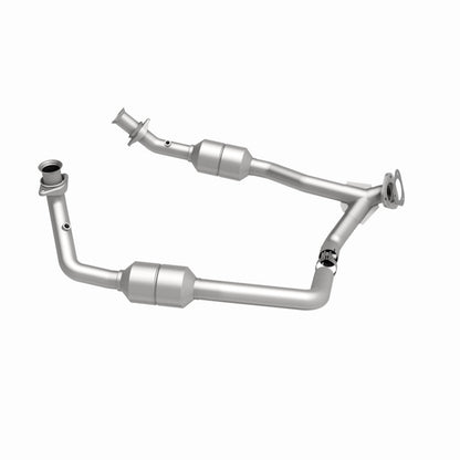 MagnaFlow Direct Fit Catalytic Converter 2002 Ford E-Series Vans 5.4L