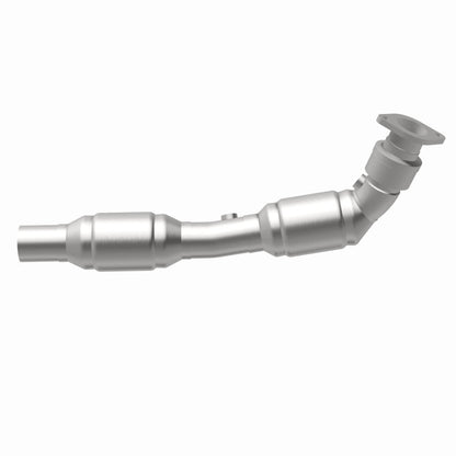 MagnaFlow Direct Fit Catalytic Converter 10-12 Chevy Camaro 6.2L P/S (49 State)