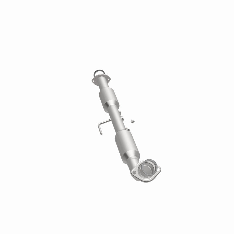 MagnaFlow Direct Fit Catalytic Converter 05-09 Toyota Tacoma 2.7L