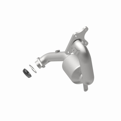 MagnaFlow Direct Fit Catalytic Converter 2015 Juke L4 1.6L OEM