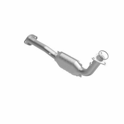MagnaFlow Direct Fit Catalytic Converter 03-06 Hummer H2 6.0L Passenger Side