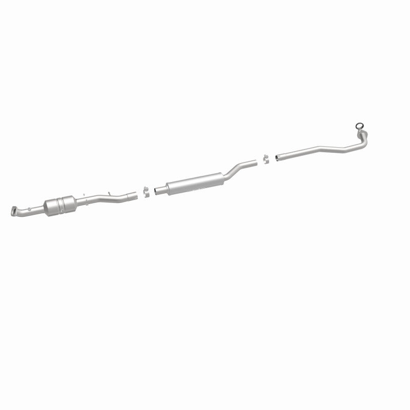 MagnaFlow Direct Fit Catalytic Converter 2008-2009 OUTLANDER 2.4 L Underbody