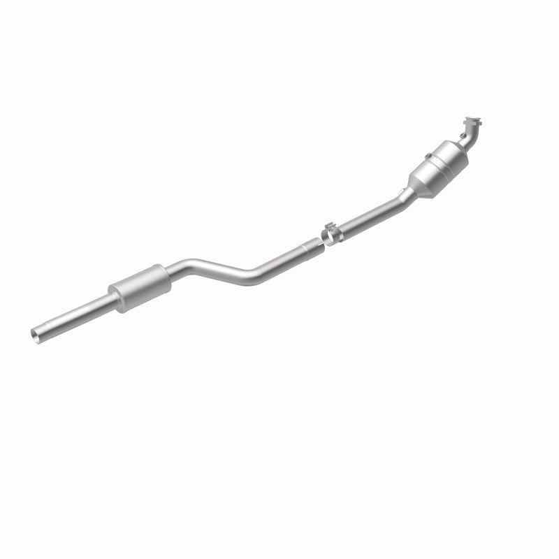 MagnaFlow Direct Fit Catalytic Converter 08-10 C300 3.0L P/S