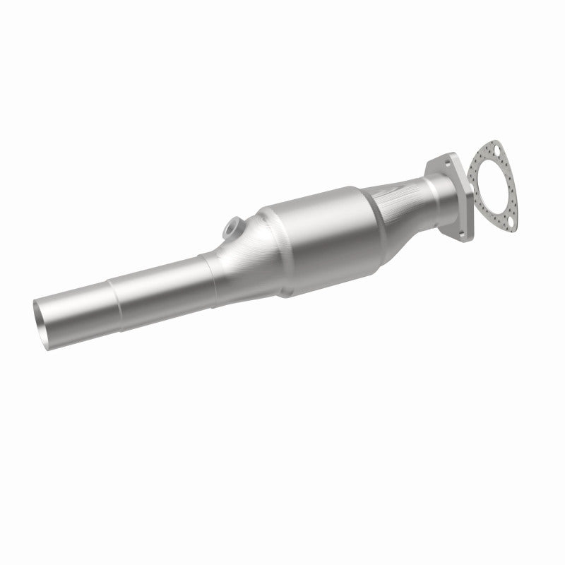 MagnaFlow Direct Fit Catalytic Converter VW Cabrio/Jetta 2.0L 96-98