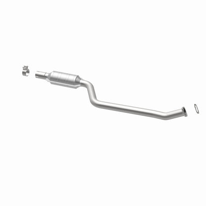 MagnaFlow Direct Fit Catalytic Converter 2006 BMW 530xi 3.0L OEM