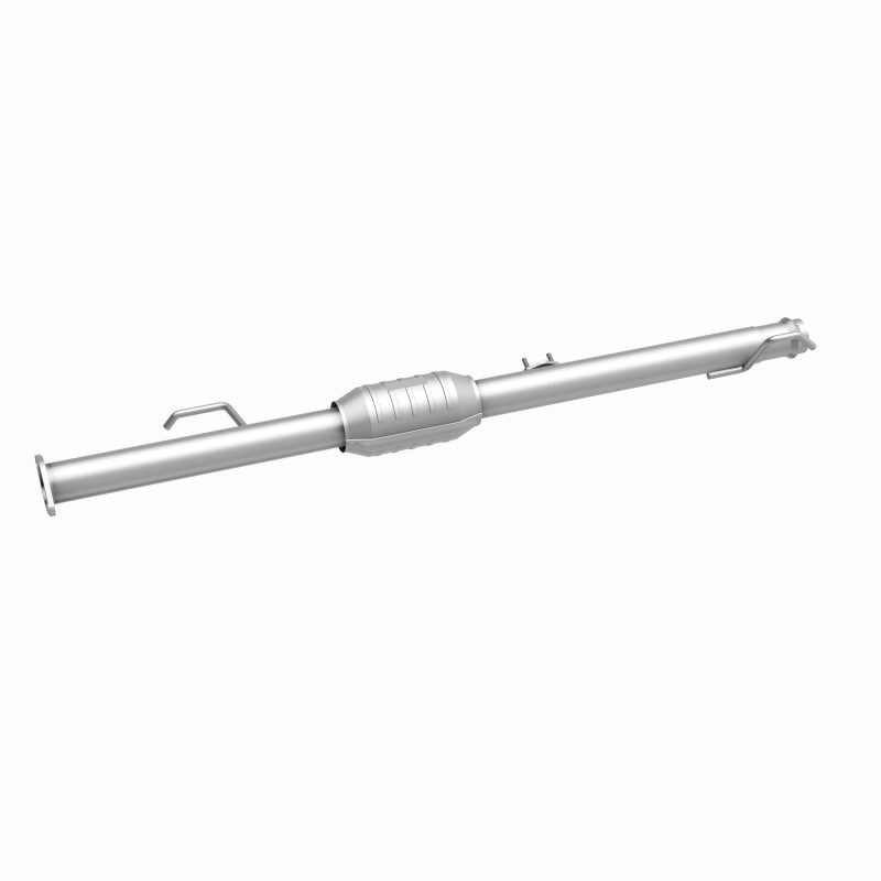 MagnaFlow Direct Fit Catalytic Converter 00-04 Tundra 3.4L rear OEM