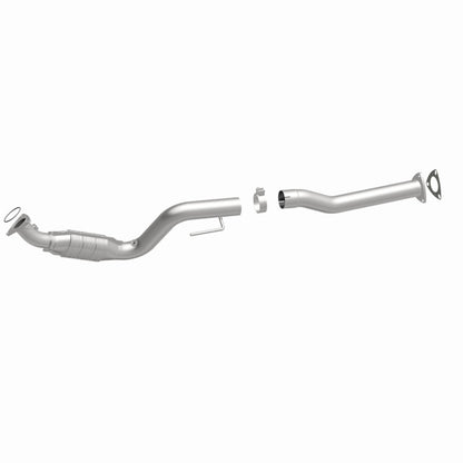 MagnaFlow Direct Fit Catalytic Converter 07-08 Express 2500 4.8L Passenger Side