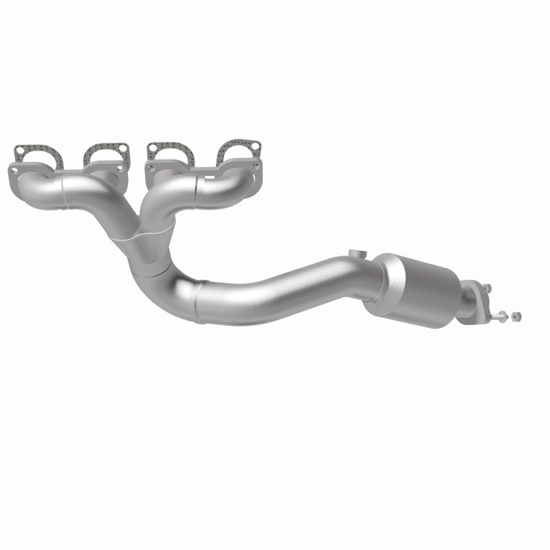 MagnaFlow Direct Fit Catalytic Converter BMW 99-03 540I 4.4L / 99-01 740I 4.4L California - D/S