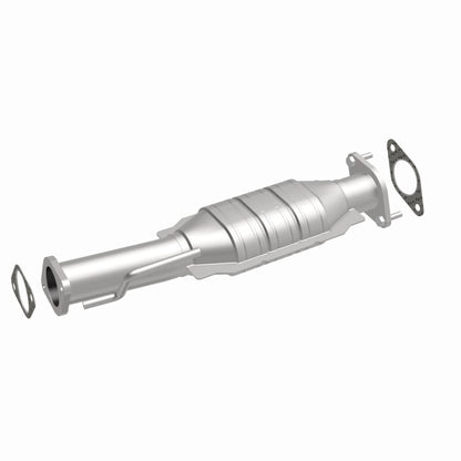 MagnaFlow Direct Fit Catalytic Converter 09-11 GMC Acadia 3.6L