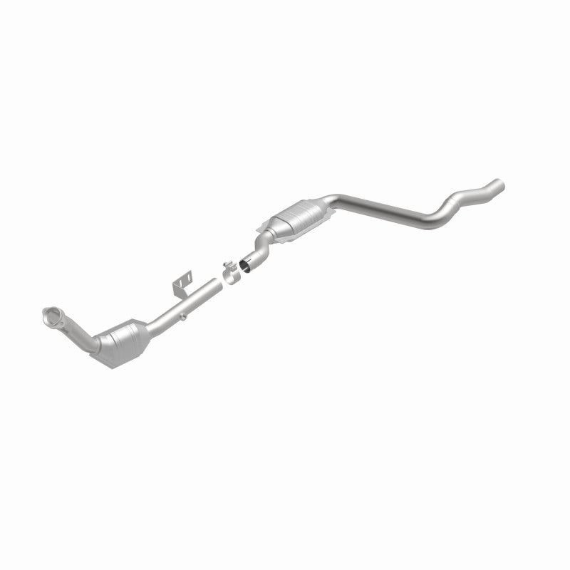 MagnaFlow Direct Fit Catalytic Converter 2003 ML350 3.7L Underbody