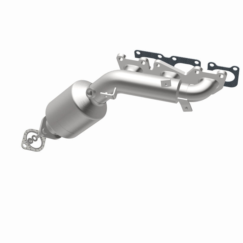 MagnaFlow Direct Fit Catalytic Converter 10-12 Hyundai Genesis 3.8L