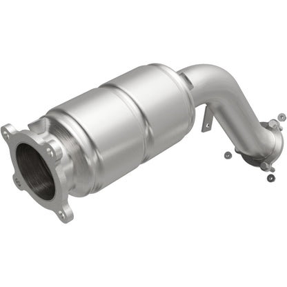 MagnaFlow Direct Fit Catalytic Converter OEM 14-15 Audi A4 L4 2.0L