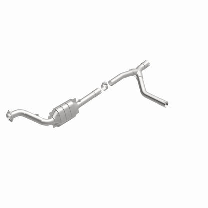 MagnaFlow Direct Fit Catalytic Converter 04-05 Dodge Ram 1500 Pickup 5.7L P/S