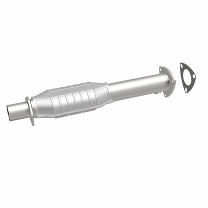 MagnaFlow Direct Fit Catalytic Converter 95-98 GM S10 Pickup 4.3L
